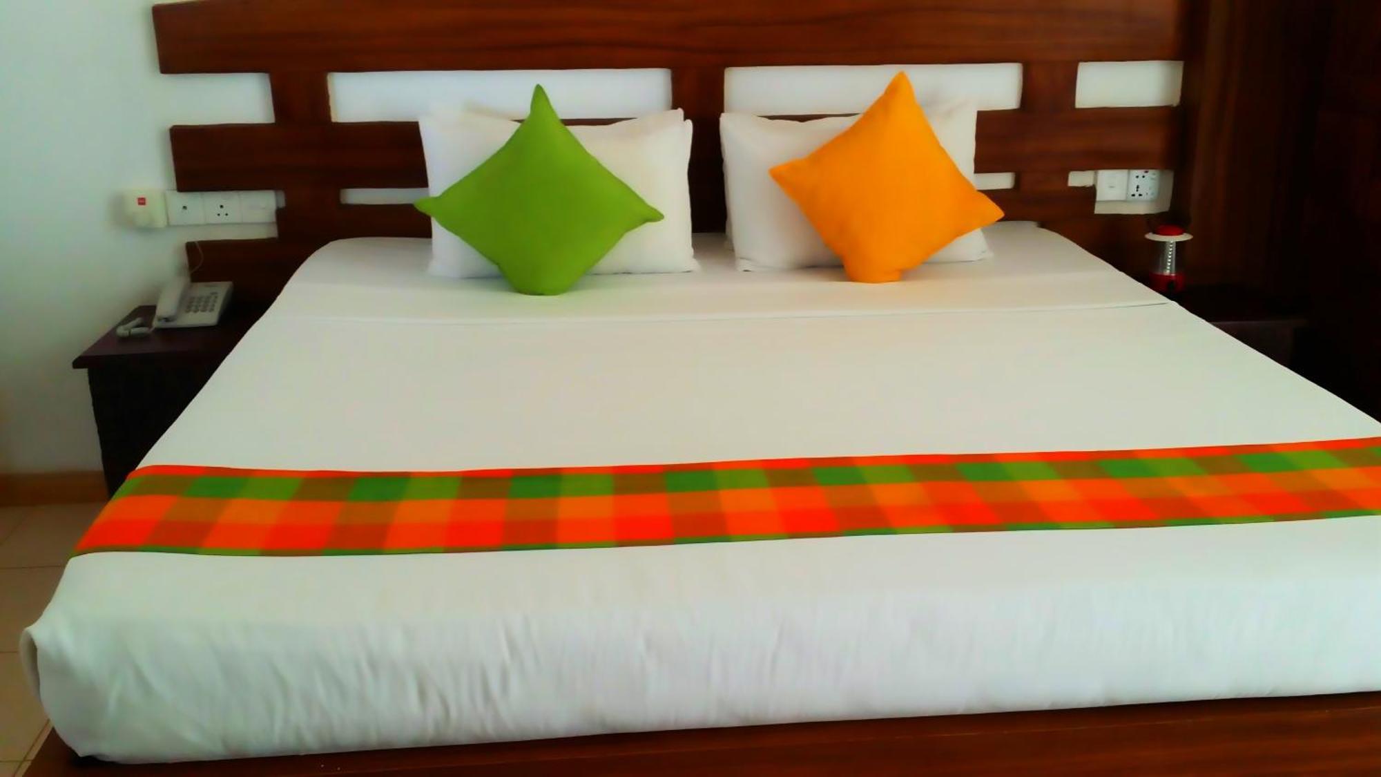 Maple Leaf Hotel Νεγκόμπο Εξωτερικό φωτογραφία